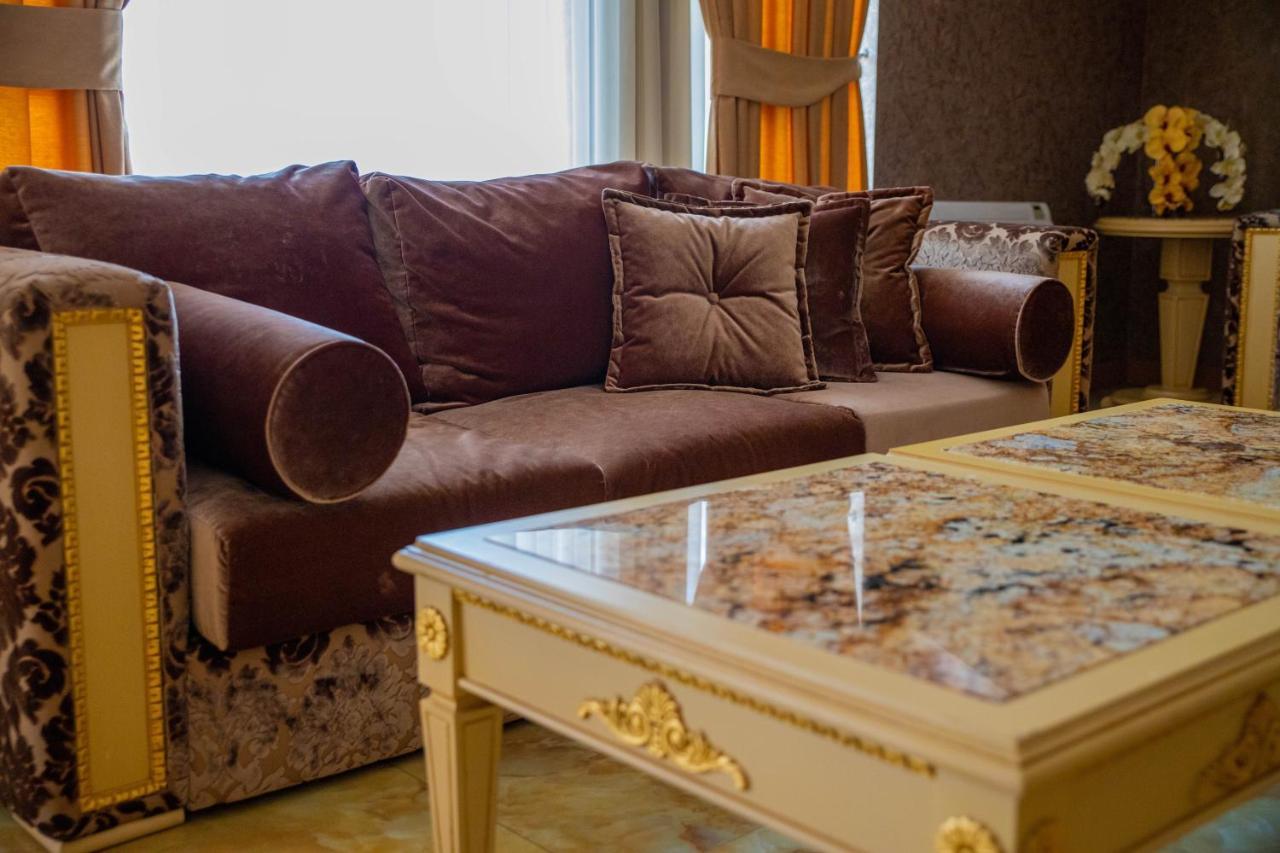 Luxury Rich 2 Велинград